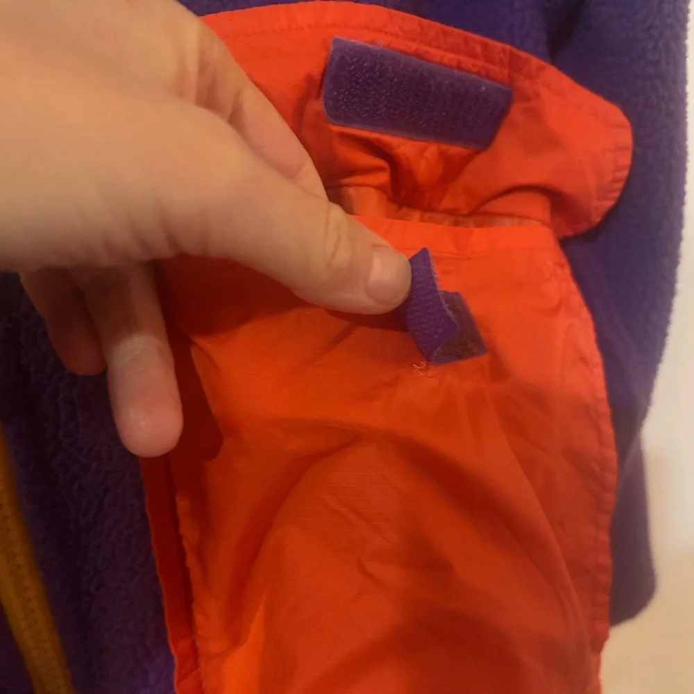 The North Face Youth Kids Medium M Retro Purple and Orange Fleece Jacket